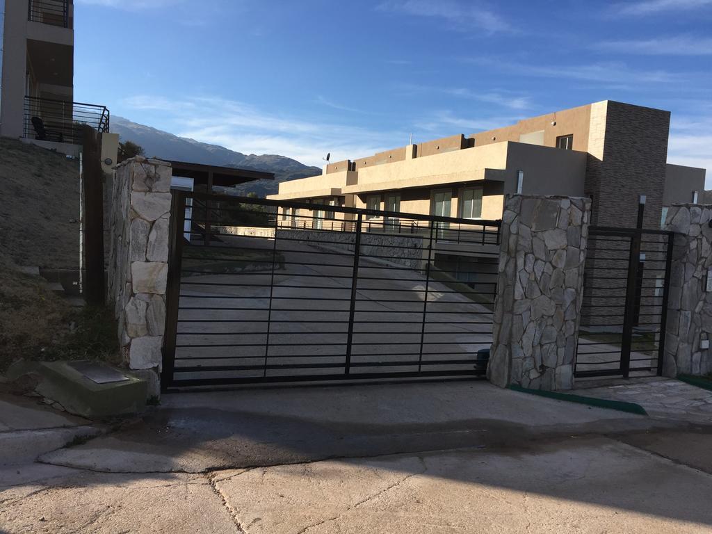 Altos Del Lago Apartment Potrero de los Funes Exterior photo